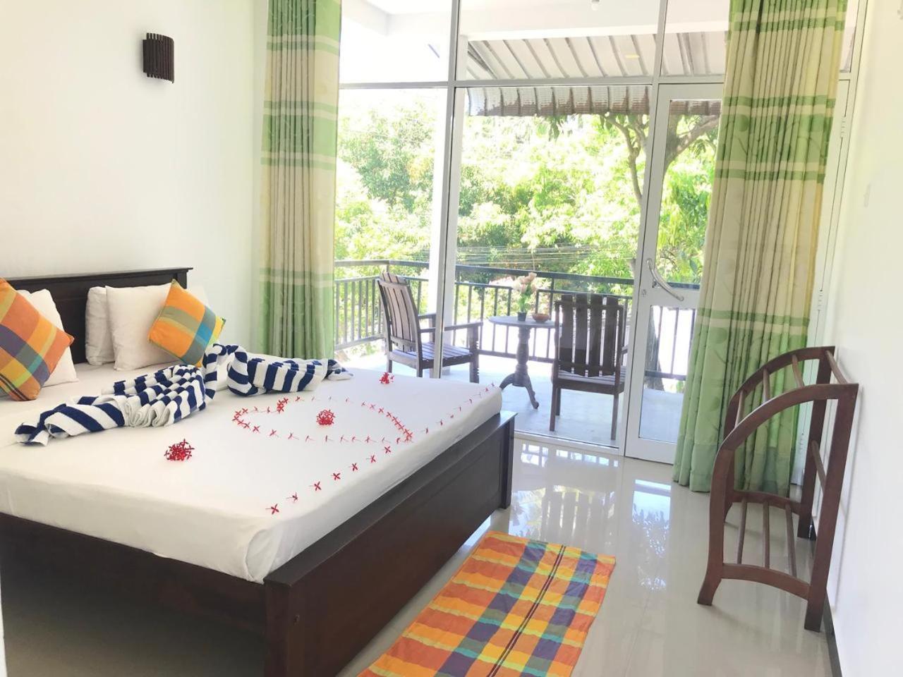Sea Zone Resort Mirissa Eksteriør bilde