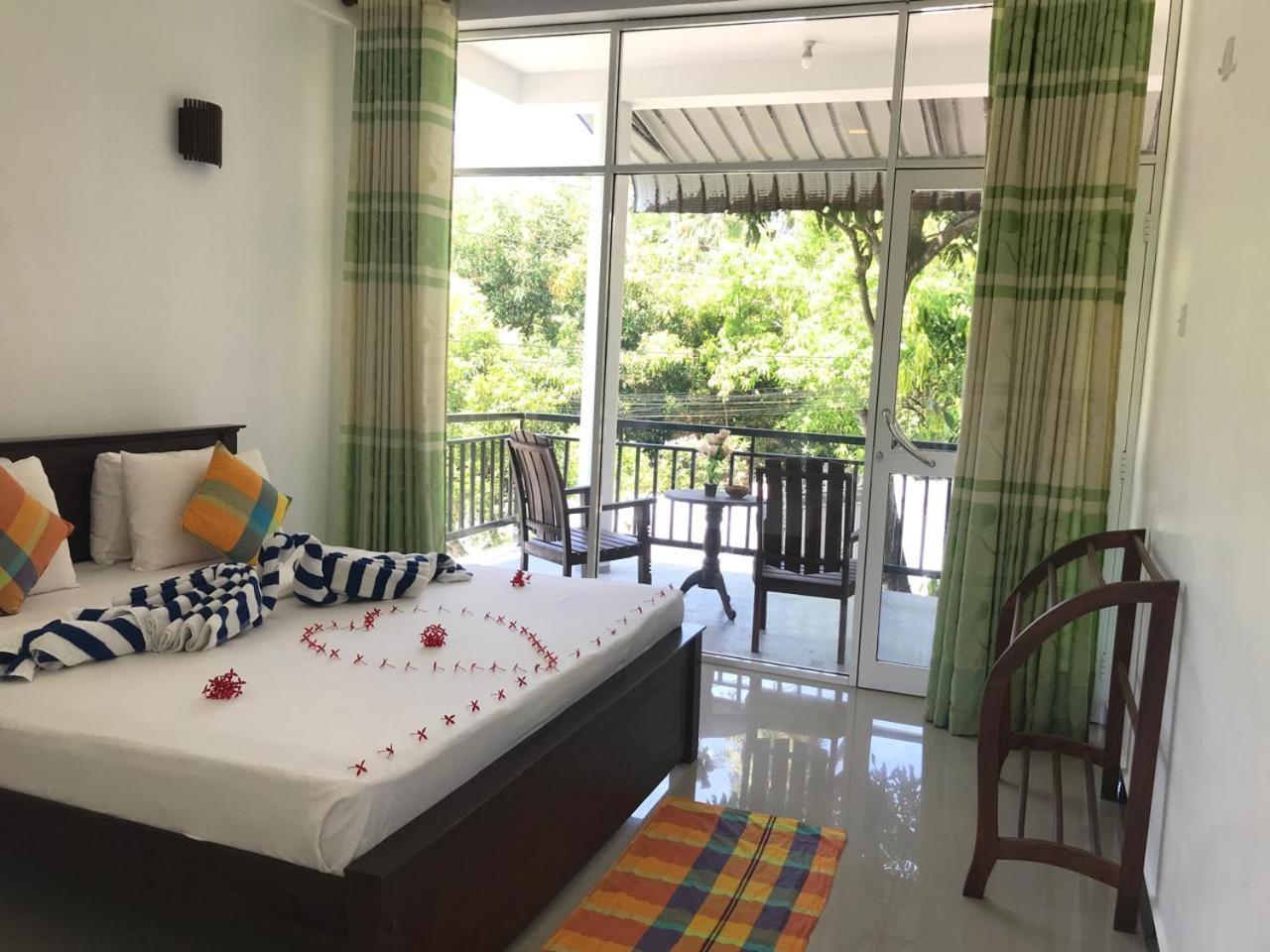 Sea Zone Resort Mirissa Eksteriør bilde